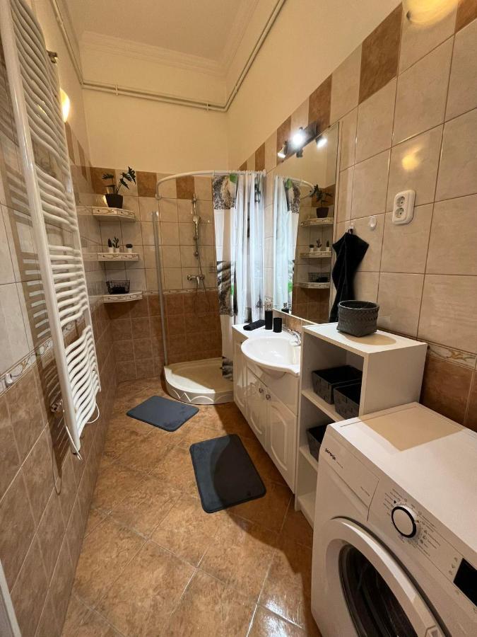 Szeged Apartman Extérieur photo