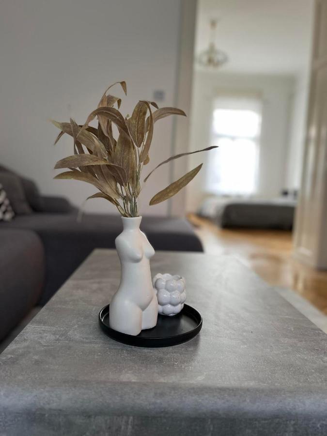 Szeged Apartman Extérieur photo